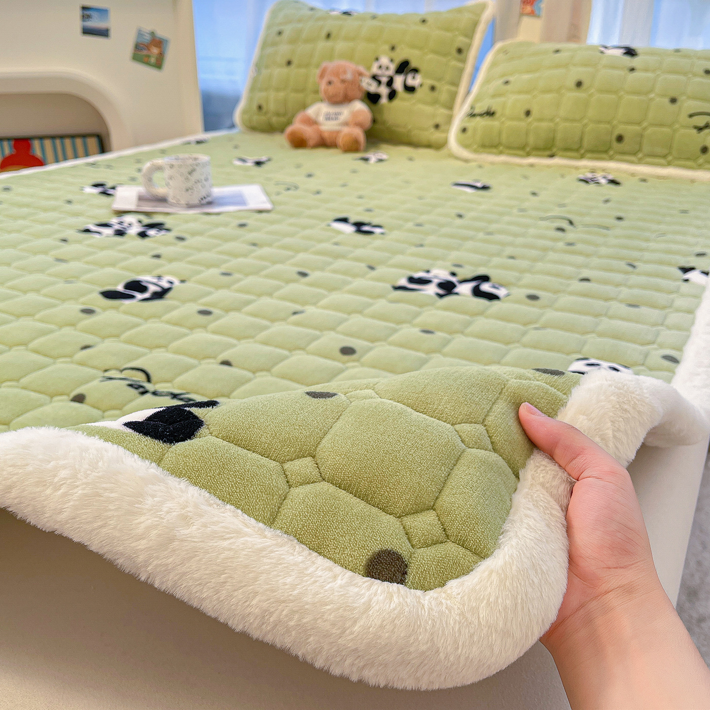 장난꾸러기 판다 - 밀크 벨벳