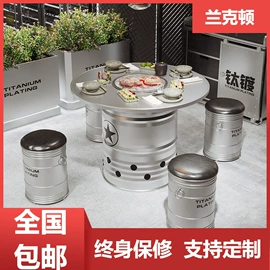 成套餐桌椅;卡座;办公案、台