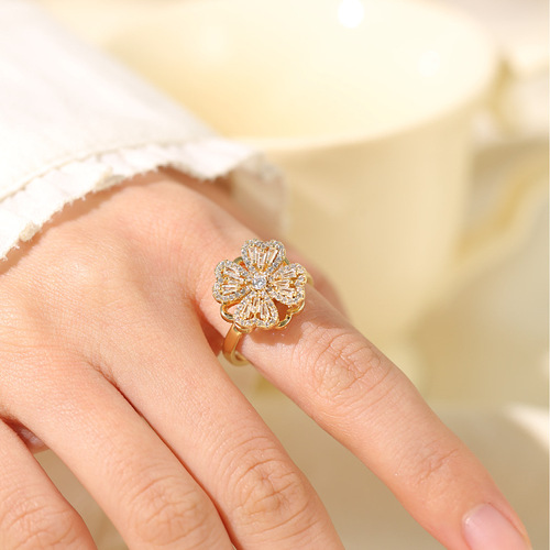 Ring for Women, Redress Influencer Lucky Grass Korean Version, Elegant Diamond-Studded, Rotatable, Fashionable, Index Finger Ring, Openable, Adjustable