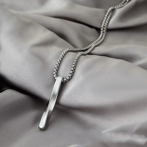 Spiral necklace with Korean temperament, elegant design, minimalist and niche.