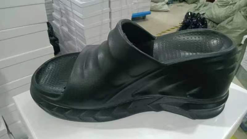 Sommer-Hausschuhe mit dicken Sohlen für Damen, 34 Yards, neue Plateauschuhe, 9 cm, Super-High-Heels, koreanische Version, Slip-on-Strandschuhe, Flut_voghion.com