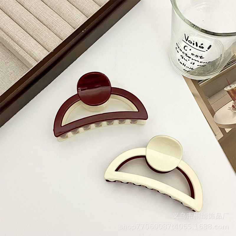 Gran clip de tiburón para el cabello, agarre fuerte, estilo simple y elegante, accesorio trasero para mujeres, proveedor directo de Yiwu