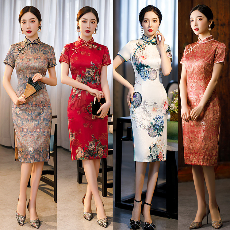 2022 high emulation silk cheongsam modified Chinese cheongsam new printing fashion girl slim skirt