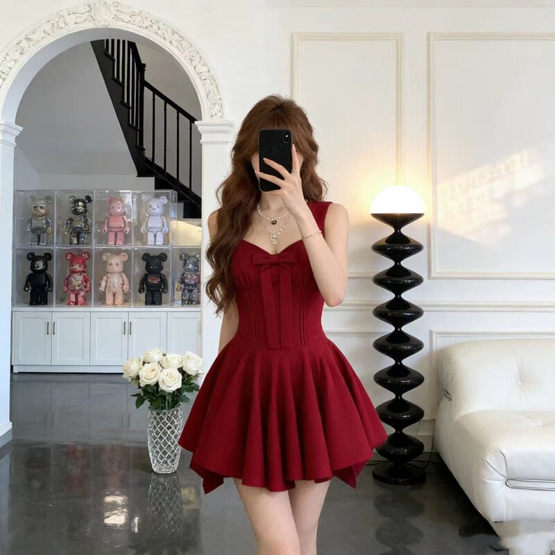Composite Twill Fabric + Lining + Zipper, Elegant Red Bow Waist-Cinching Princess Dress with A-Line Skirt Composite Twill Fabric + Lining + Zipper, Elegant Red Bow Waist-Cinching Princess Dress with A-Line Skirt