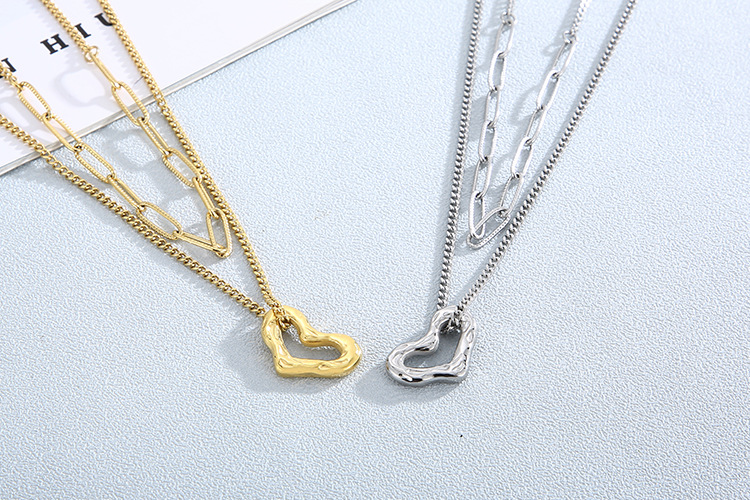 Heart Pattern PVD Coated 18K Gold Plated Heart Titanium Steel Fashion Waterproof Non Tarnish Necklace