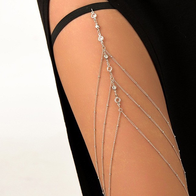 Europa y América transfronteriza nueva cadena de pierna de cadena múltiple caliente Cadena de muslo sexy Cadena de diamante femenino clip de múltiples capas Cadena de cuentas Cadena de cuerpo