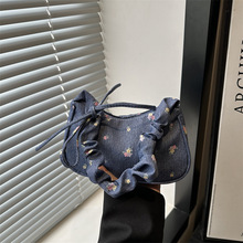 牛仔布百搭腋下包包女2025新款少女时尚包包通勤褶皱单肩手提包