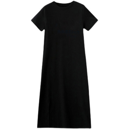 Stylish summer loose-fit, figure-flattering dress with floral print and a trendy split hem—short-sleeve design for women.