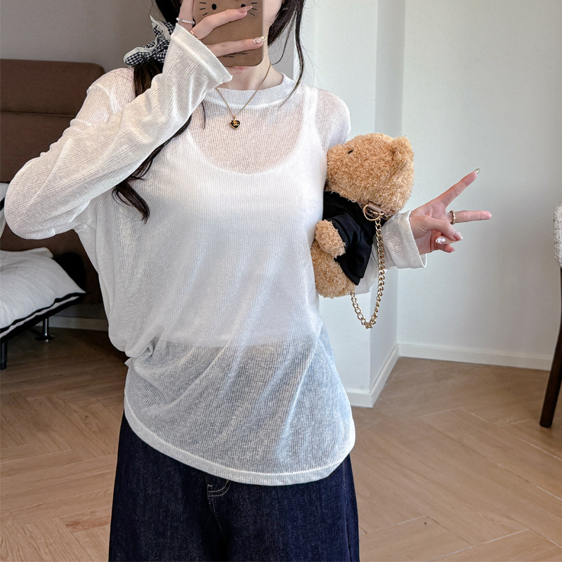 하얀색