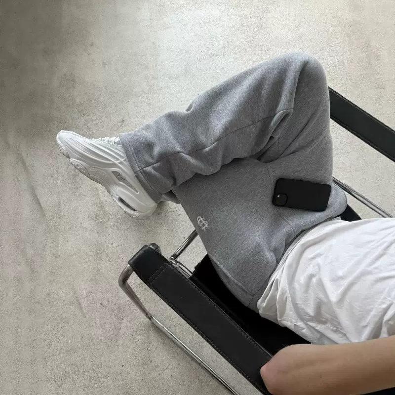 外贸休闲刺绣拉链卫裤休闲长裤高街嘻哈说唱街头美码男女卫裤批发