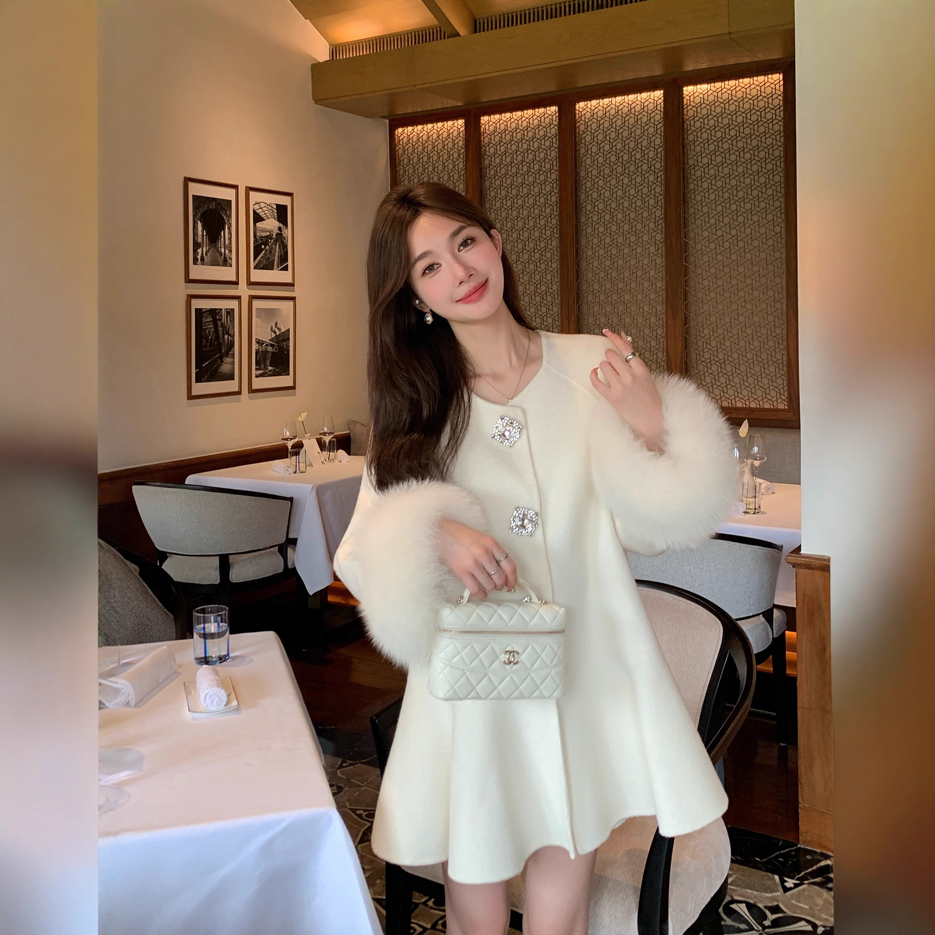 천금귀이26 가을겨울 신상품 여우털 칼라 양면 캐시미어 코트 여성 중간길이 울 모피 코트