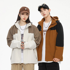 カップルの突撃服のコート秋の新型カジュアル韓国版帽子付きアウトドア登山スポーツウェア青年学生ジャケット