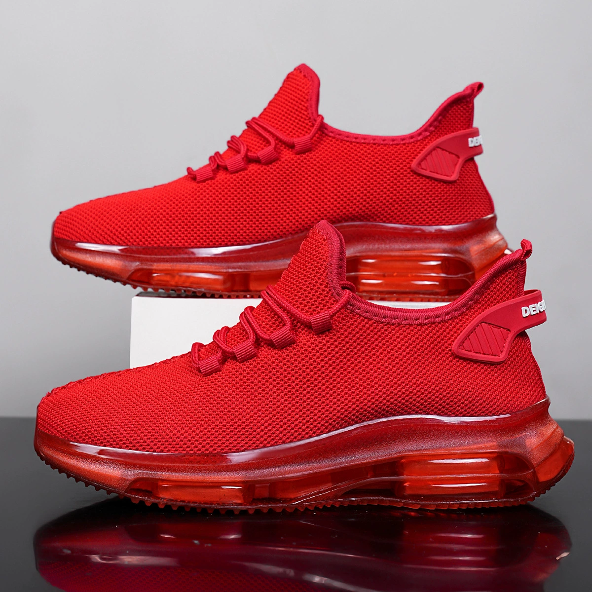 2025 летающие тканые сетчатые кроссовки маленькие белые кроссовки летом и осенью большие размеры мужские спортивные повседневные туфли Men's shoes