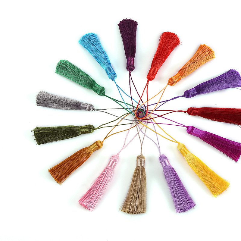 8cm small tassel tassel fan bookmark tassel pendant small fat spike Chinese clothing hair accessories bag accessories hanging spike wholesale