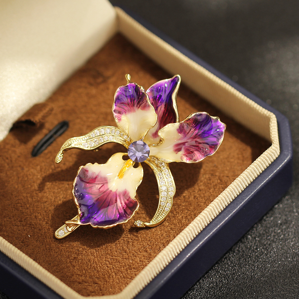 Cross-Border French Light Luxury Enamel Iris Brooch for Women, High-End Floral Pin with Micro-Inlaid Zircon Brooch Accessory