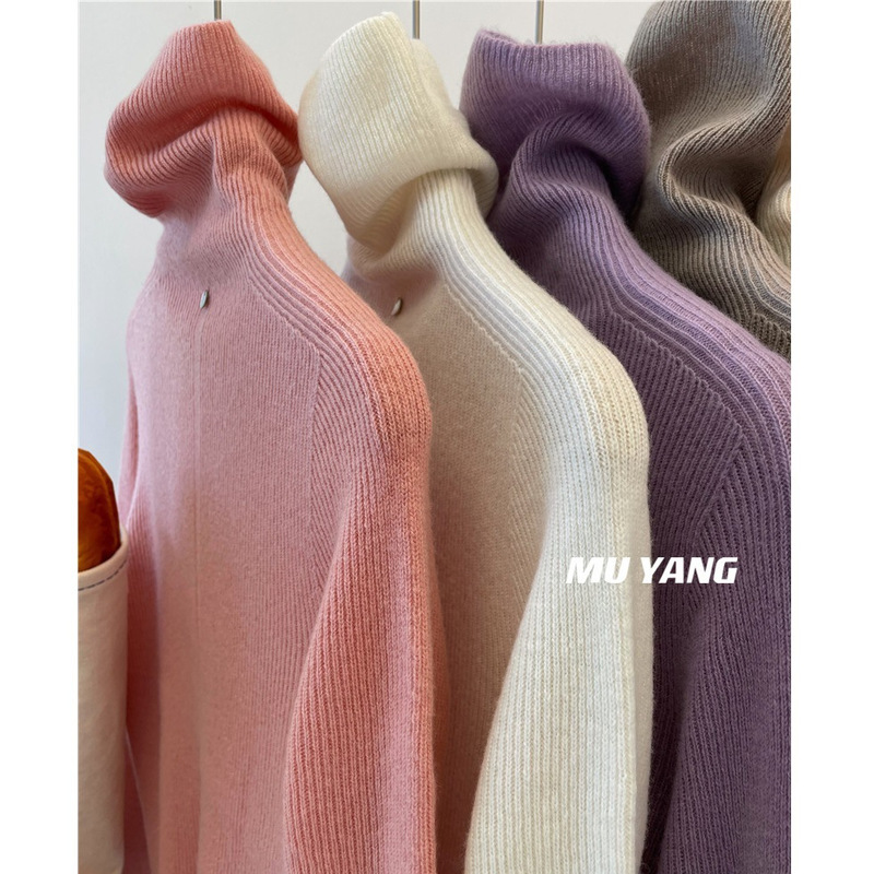 Small special! Shell Embellished Wool Turtleneck Pile Collar Knit Base Sweater