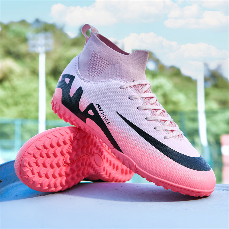 Nuevos zapatos de fútbol para adultos transfronterizos rosa para hombres y mujeres adolescentes y niños estudiantes ag ag ag agujeros TF entrenamiento al por mayor