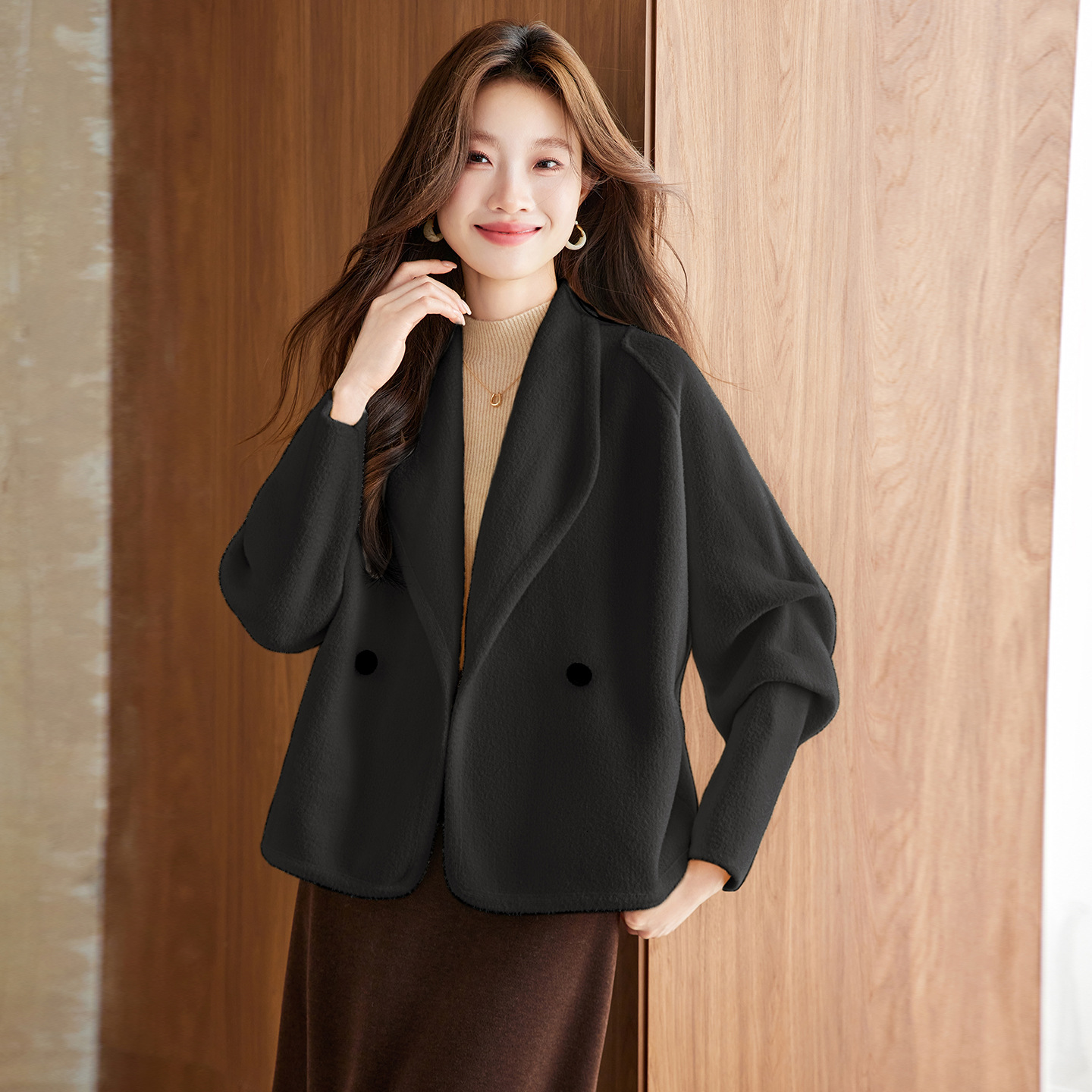 Small Suit Lapel Woolen Jacket for Women Autumn and Winter 2025 New Loose High-End Elegant Short Knitted Cardigan Thick