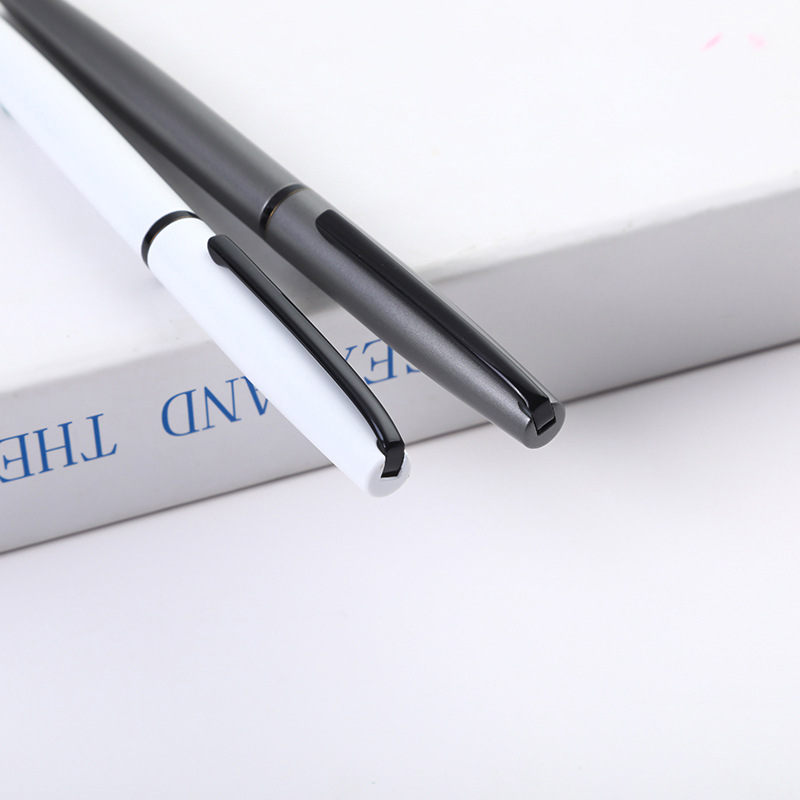 Fabricante en stock pluma de firma pluma de metal regalo de negocios de gama alta impresión de publicidad logotipo esmerilado textura de la pluma del grano