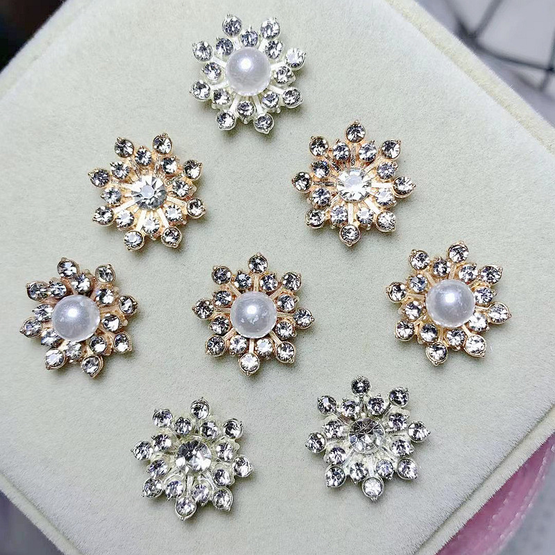 15mm Super Flash Snowflake Diamond Flower core flower core decoration diamond buckle handmade hair accessories antique and Wind Flower Diamond core 15mm Super Flash Snowflake Diamond Flower core flower core decoration diamond buckle handmade hair accessories antique and Wind Flower Diamond core