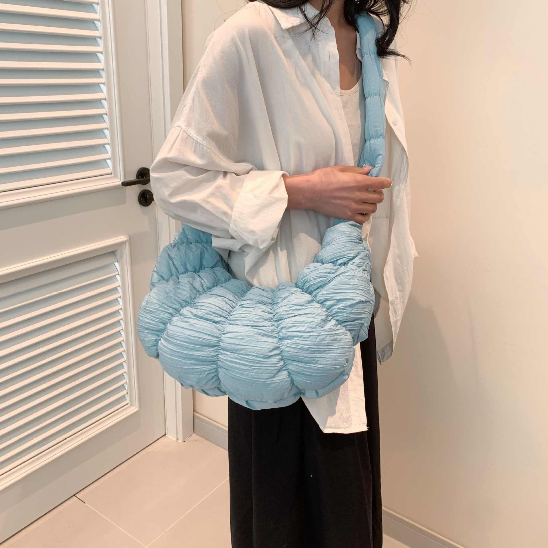 Women's Bags new croissant cloud bag pleated one shoulder crossbody sponge light versatile casual fashion dumpling women's bag_ipsvogv.com