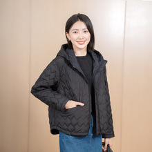 YUN�y����Ůʿ�¿�ٴ����׺�ɫ��ů�̿������ɕr���޷�Ů���l