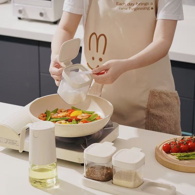 2025년 신제품 방수 및 방유 손 닦기 가능한 앞치마 베이킹 주방 공장 직판 인기 제품 민소매