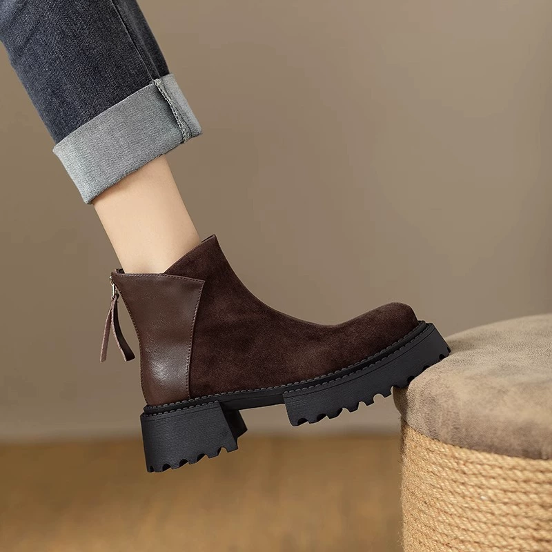 Коричневый ретро с круглой головкой из натуральной кожи с толстой подошвой сапоги 2024 осенью и зимой новый скраб увеличен