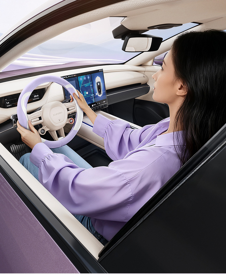Universal steering wheel cover for all seasons, wear-resistant, non-slip, breathable, versatile round steering wheel cover