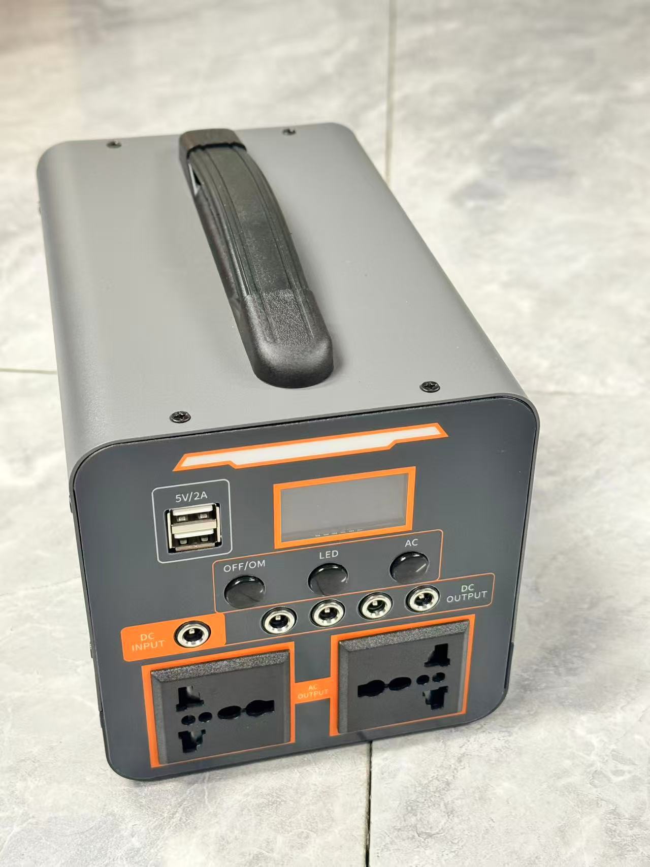 300W