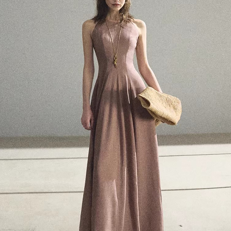 Flowing River Gold Silk Linen Shimmering Sleeveless Old Money Style Waist-Cinching Dress Summer Minimalist Round Neck Long Dress Flowing River Gold Silk Linen Shimmering Sleeveless Old Money Style Waist-Cinching Dress Summer Minimalist Round Neck Long Dress