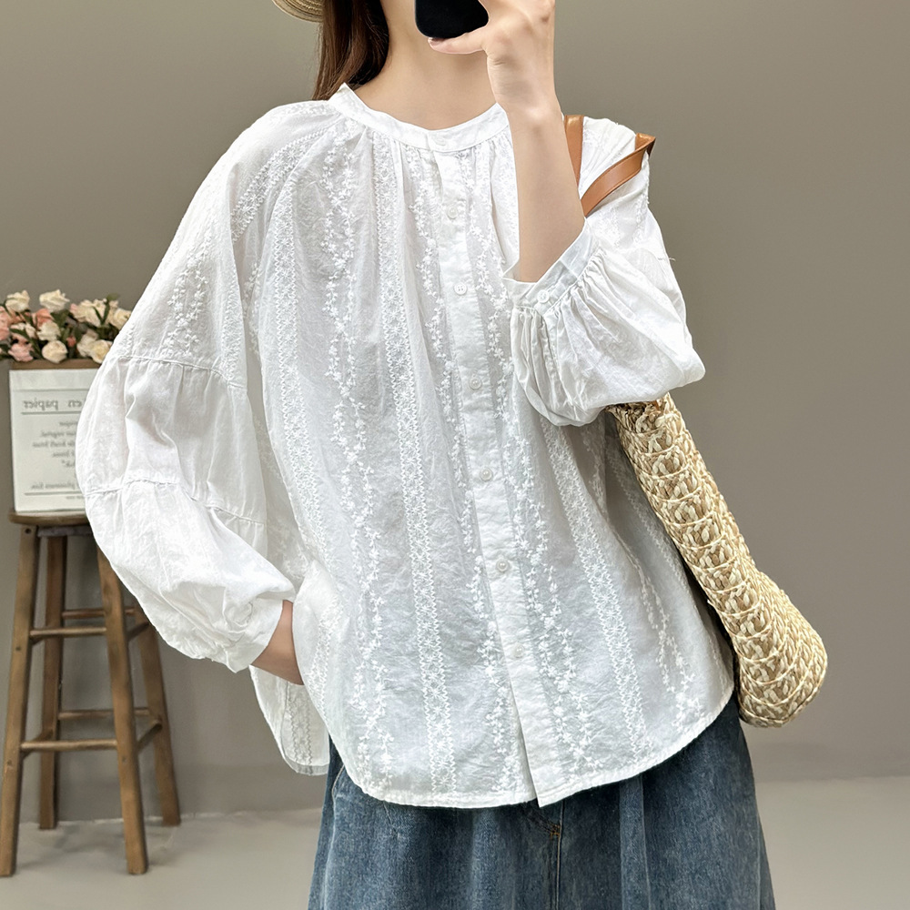 Retro spring summer shirt with a round collar