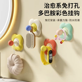 收纳盒;衣钩/挂钩;美发梳