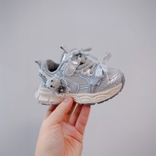 2025年冬季童鞋小女孩时尚卡通运动休闲鞋韩版加厚百搭女童老爹鞋