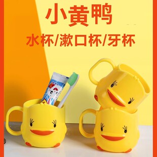 ��ͯˢ�����������ڱ�����Ů���к��ɐ۷�ˤ��ͨ����ϴ�����b����