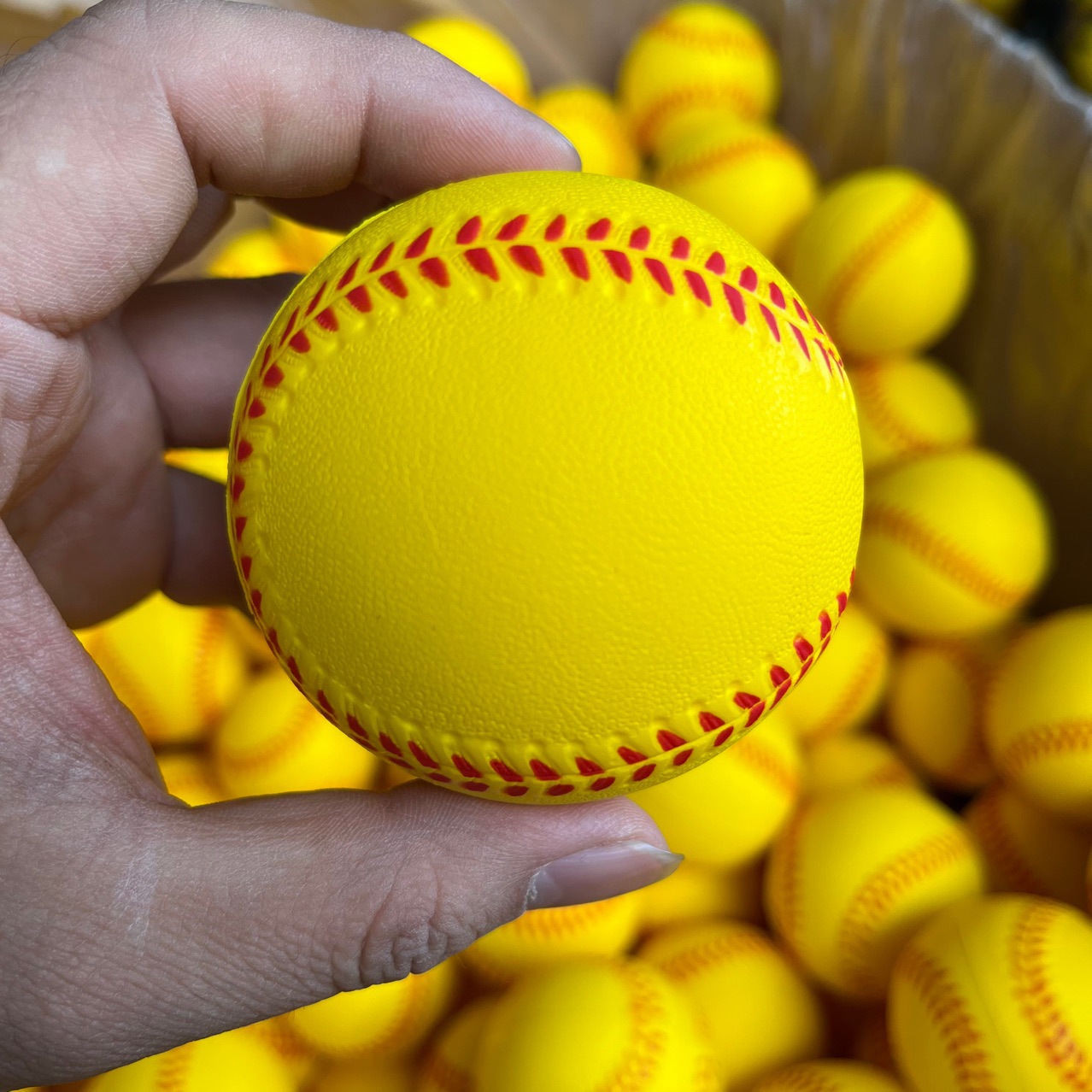 Cross-border PU sponge solid ball baseball foam softball toy ball student baseball soft baseball