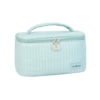 [浅蓝]