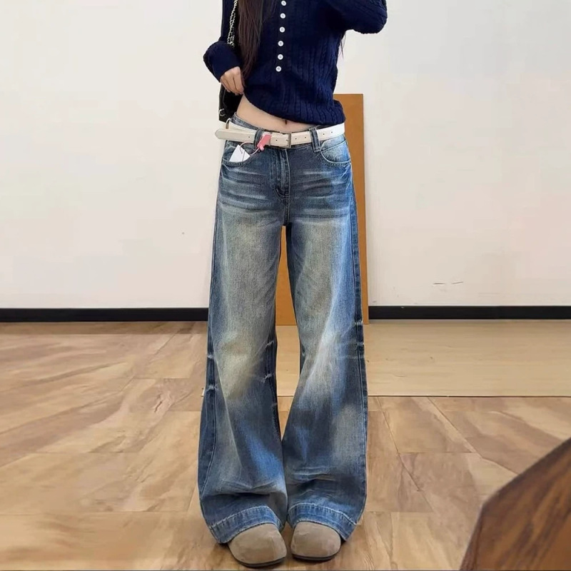Loose-fitting flared jeans for petite women, 2026 new American-style low-waist flared denim pants, loose wide-leg bell-bottom pants Loose-fitting flared jeans for petite women, 2026 new American-style low-waist flared denim pants, loose wide-leg bell-bottom pants