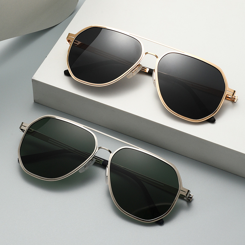New Style Sunglasses for Men and Women, Black Ultra-Light Metal Polarized Double-Bridge Driving Fashion Sunglasses, Versatile Glasses New Style Sunglasses for Men and Women, Black Ultra-Light Metal Polarized Double-Bridge Driving Fashion Sunglasses, Versatile Glasses