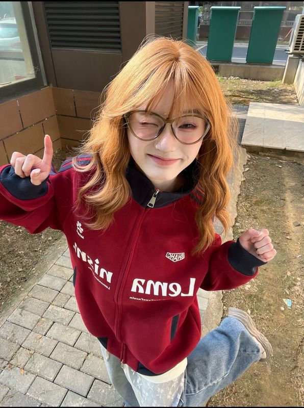 国潮牌灰色三条杠翻领无帽卫衣女春秋薄款宽松高级感开衫拉链外套|undefined