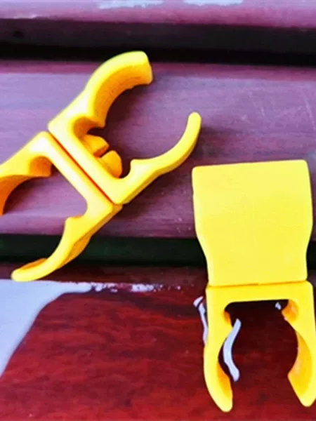 Production and wholesale sign bar connection clip physical training ring clip rotatable sign bar agile ring clip