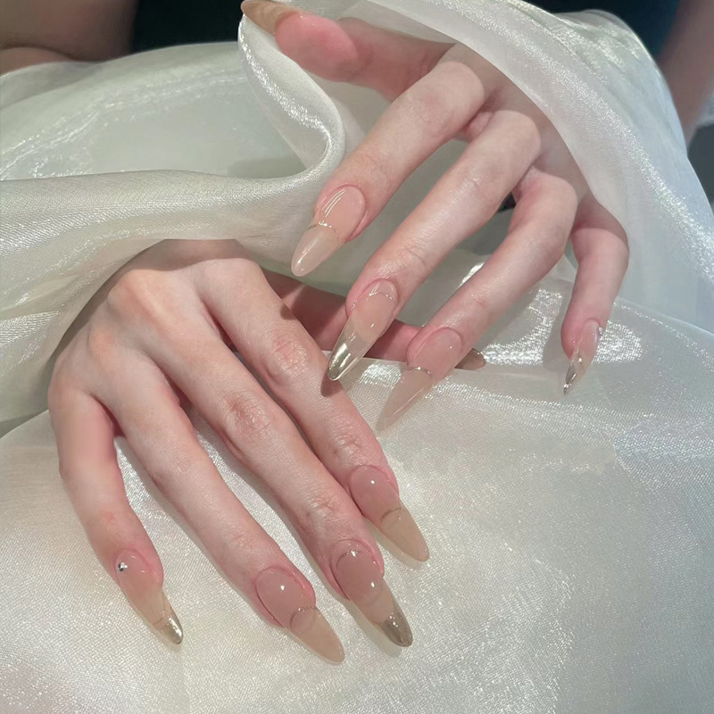 BY1517 Leche de jade de seda dorada