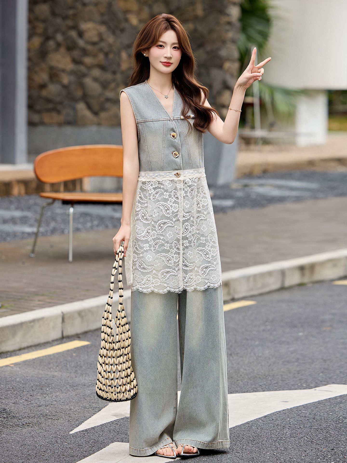 Bộ quần áo denim nữ gồm áo vest không tay và quần ống rộng AH8620 — Màu ảnh