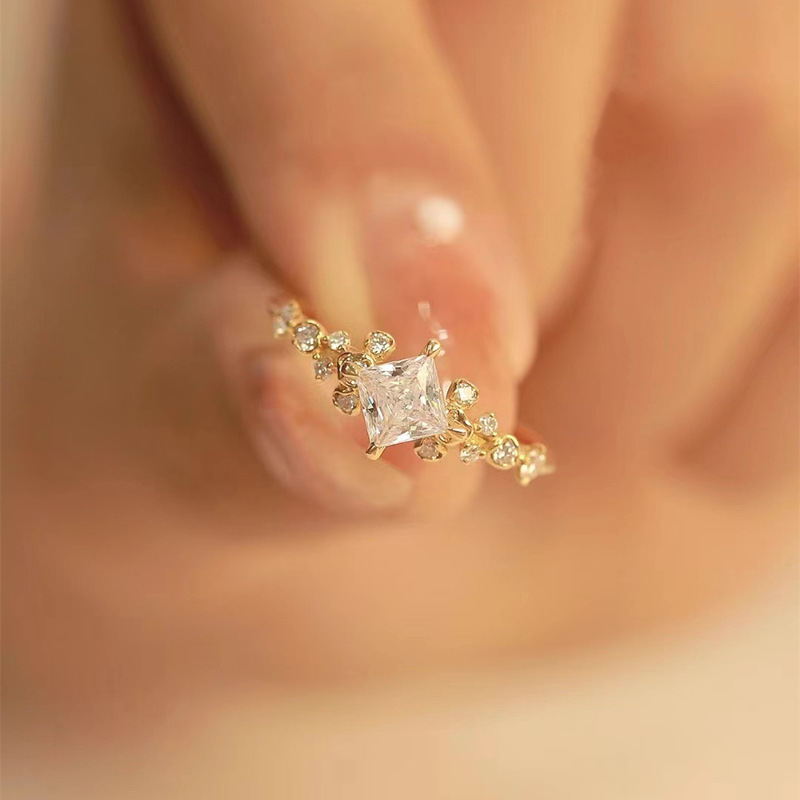 Light luxury new style inlaid square diamond ring female simple elegant European and American plated 14K gold personality tail ring student ring fashion Light luxury new style inlaid square diamond ring female simple elegant European and American plated 14K gold personality tail ring student ring fashion