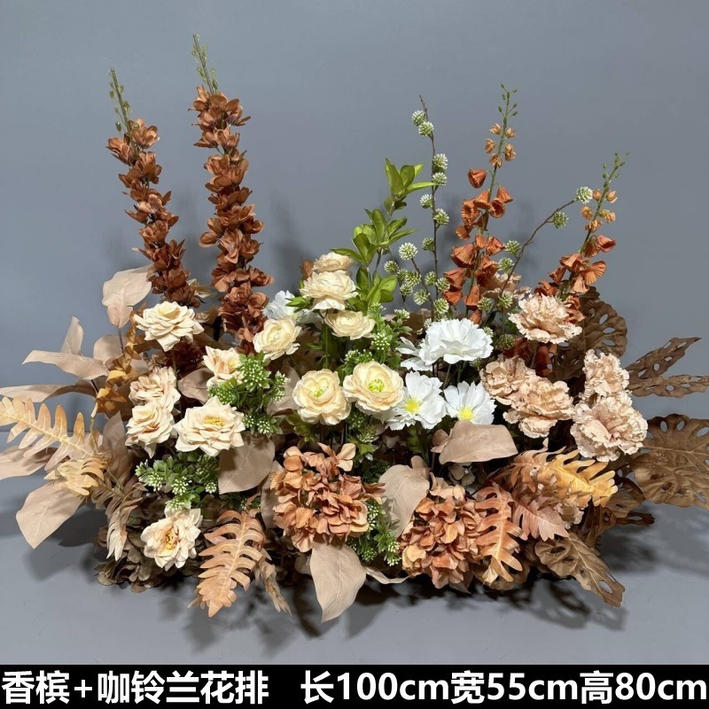 Flor de la boda de la flor Chiyeya rosa roja fila de orquídeas fila de flores bosque escena de compromiso decoración de la boda fondo de decoración