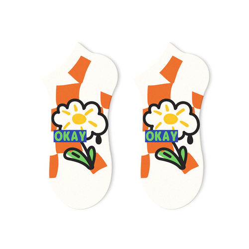 One-piece card-installed combination boat socks for women spring and summer trendy simple tide socks original letter shallow mouth short tube socks