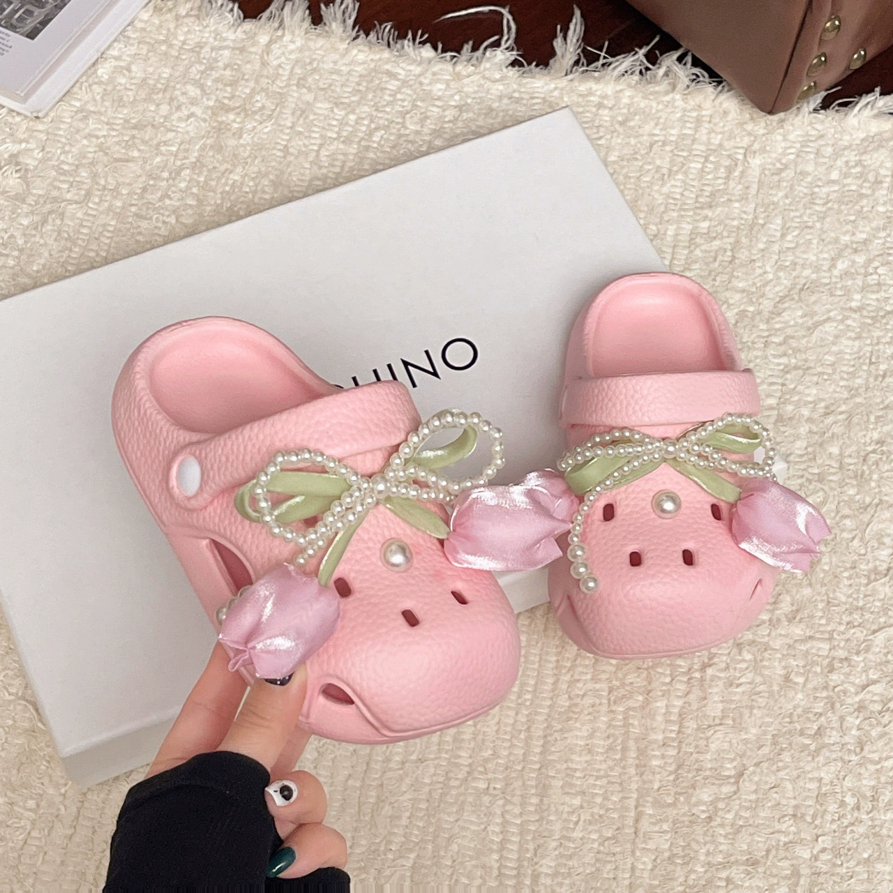 Оптовая продажа EVA Детские шлепанцы 2025 Летняя новая детская детская обувь принцессы для дома мягкие подошвы холодные тапочки