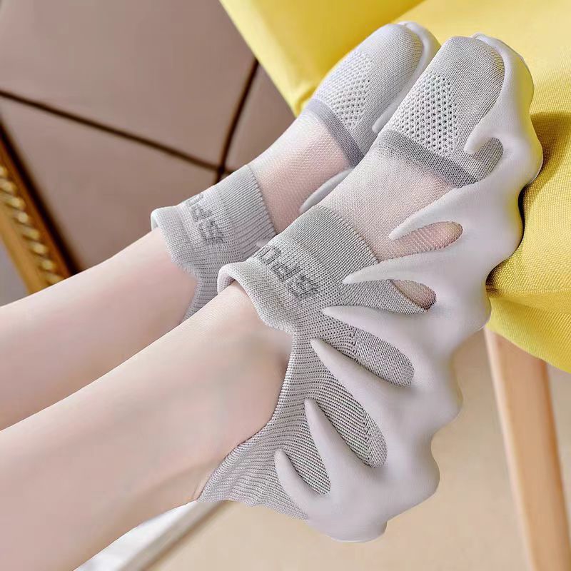 Octopus calcetines zapatos mujer 2025 primavera nuevo estilo coreano estudiantes zapatos deportivos transpirables mujeres corriendo zapatos casuales de tejido volador