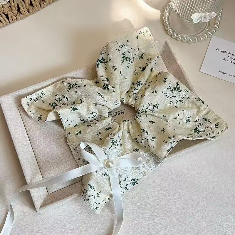 5778 스트리머 플로럴 스퀘어 스카프-베이지 (26cm)