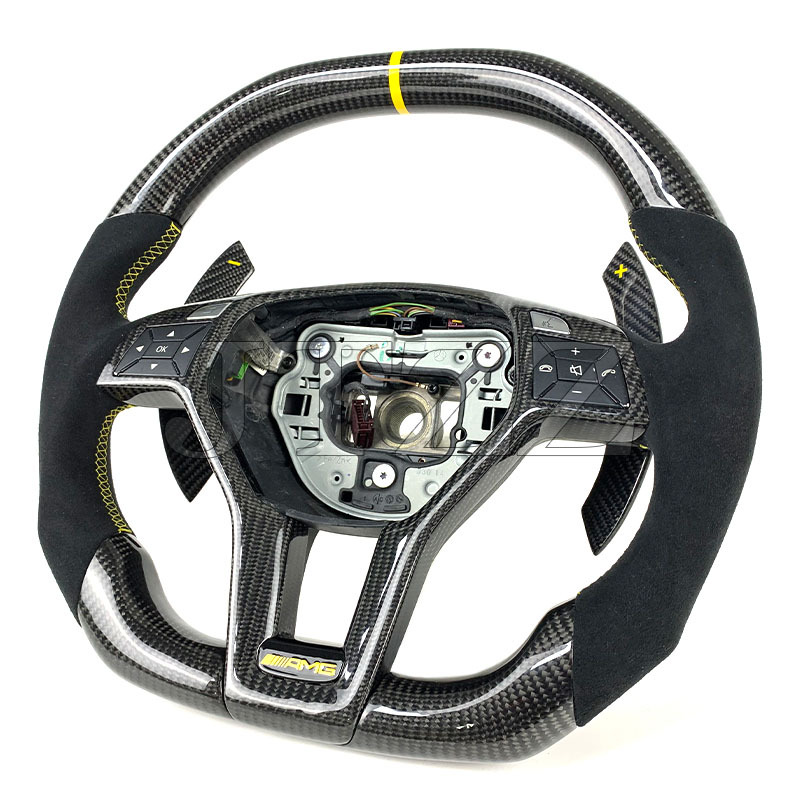 Suitable for Mercedes-Benz CLS W204 W216 W207 AMG A/B/C class steering wheel carbon fiber modification